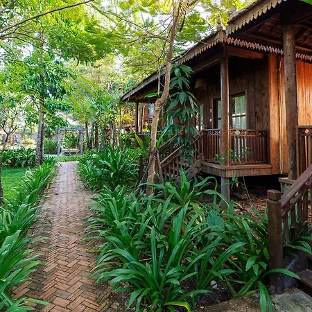 Dontrei Villa Angkor Siem Reap Buitenkant foto